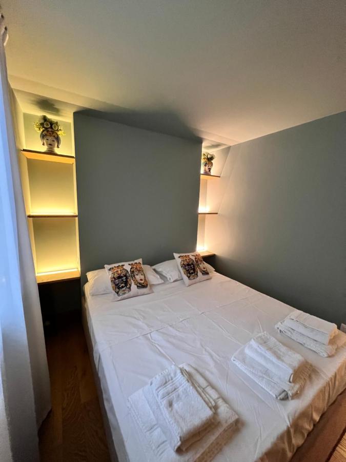 La Dimora Dei Mori Apartment Catania Bagian luar foto